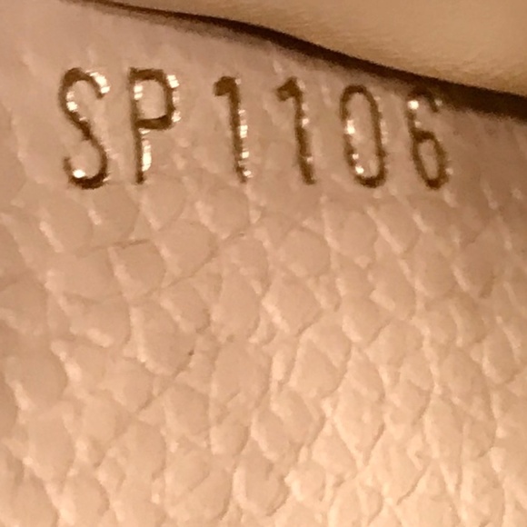 Louis Vuitton Empreinte Clemence Neutral - Picture 11 of 12